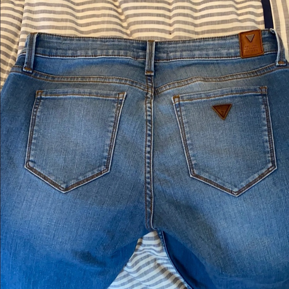 GUESS Jeans - Picture 3 of 4